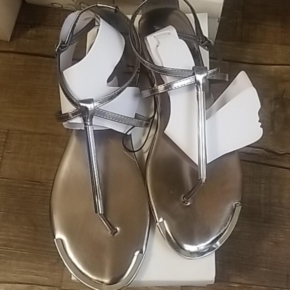 NWB SILVER WOMEN'S SANDALS!